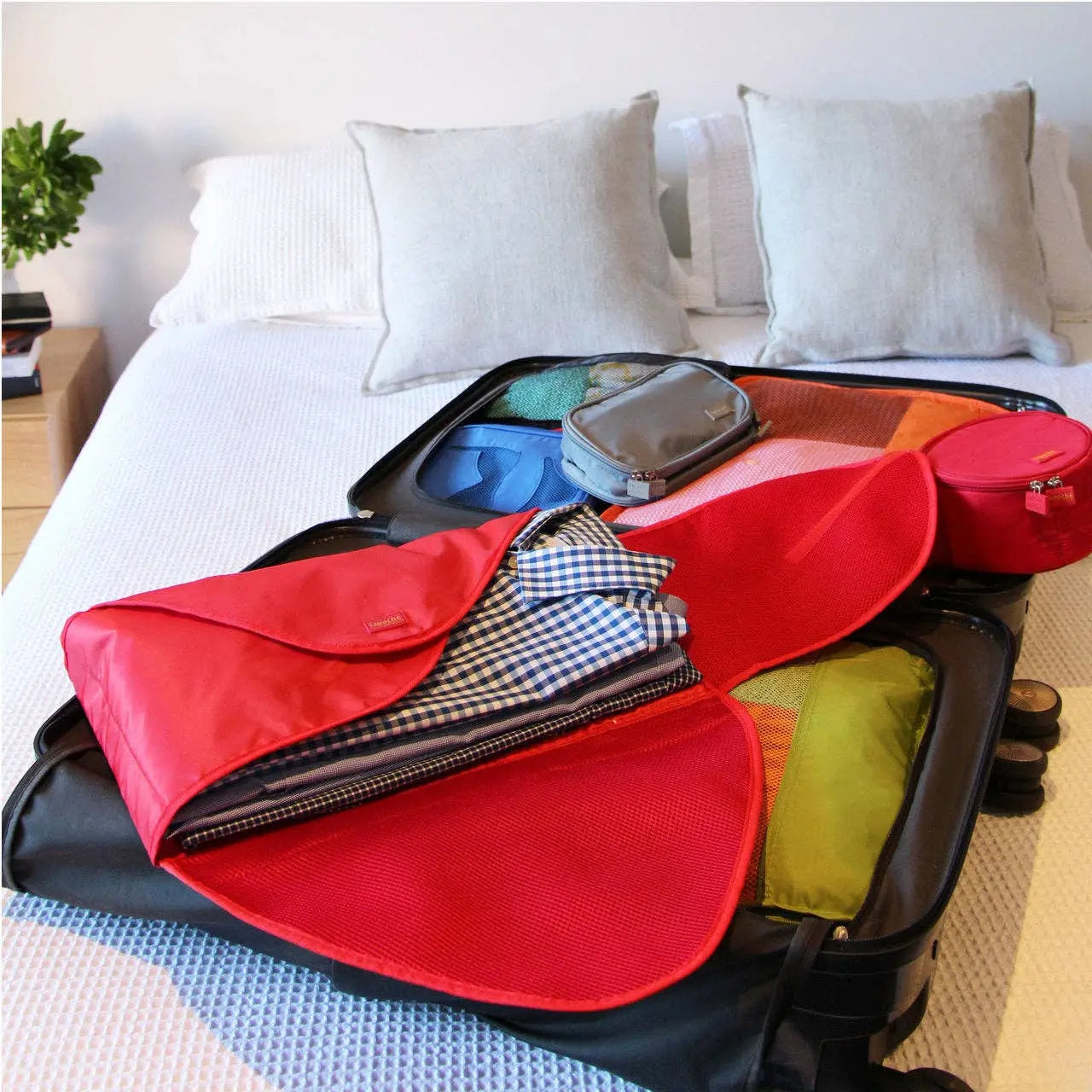 Lapoche Travel Shirt Pack: Black Lapoche
