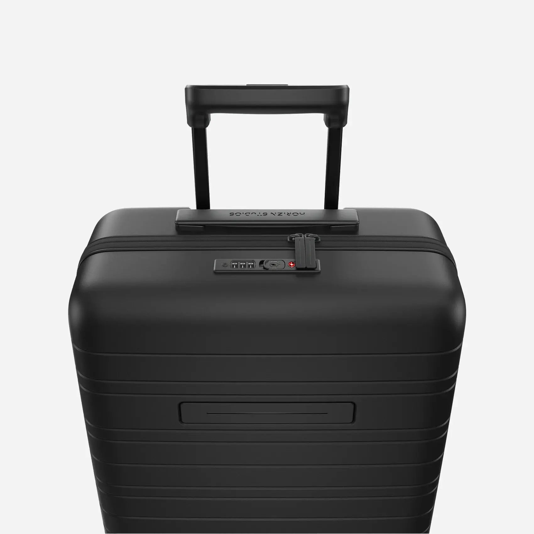 H5 Air Cabin Luggage | 33L Horizn Studios