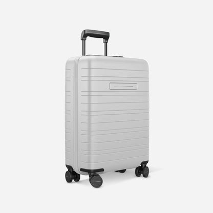 H5 Air Cabin Luggage | 33L Horizn Studios