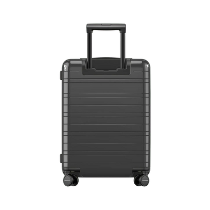 M5 Essential Cabin Luggage | 37L Horizn Studios